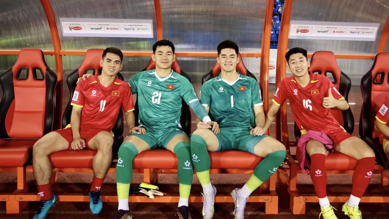 Đội hình xuất phát ở trận lượt về liệu sẽ có nhiều cầu thủ U23 được tin dùng?
