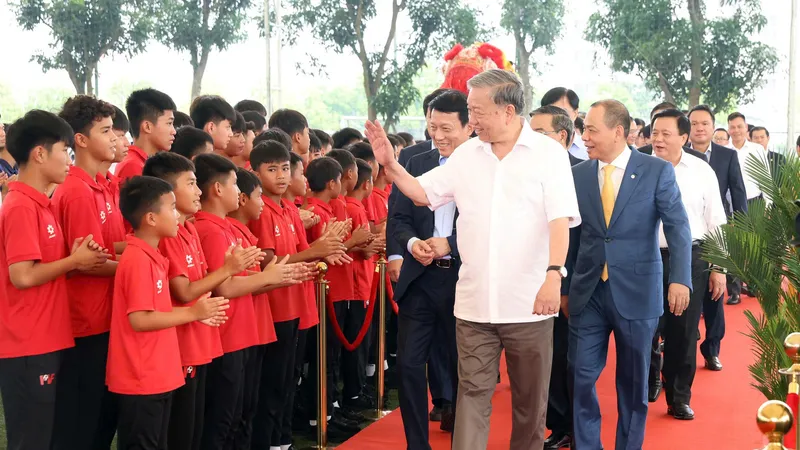 Tổng Bí thư Tô Lâm dự sự kiện quan trọng sáng 19-10