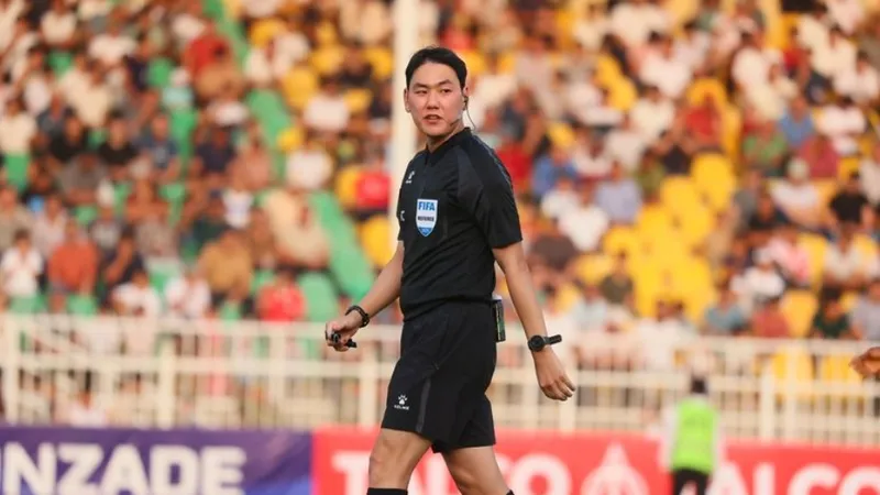 Trọng tài Choi Hyun Jai