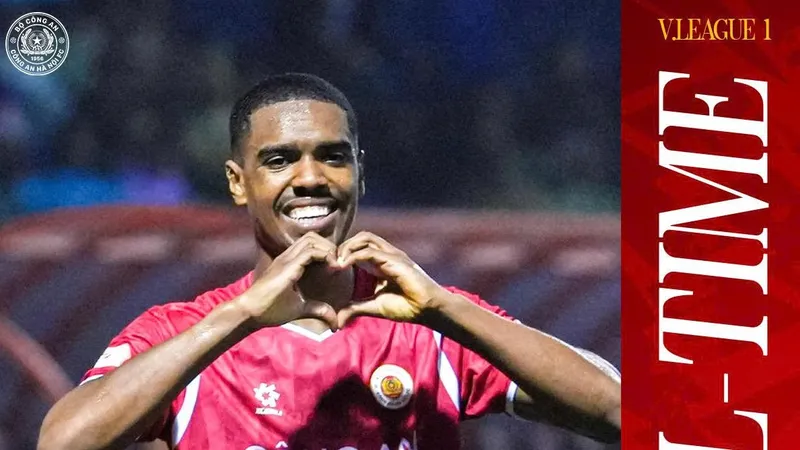 Sebastiao tỏa sáng với cú đúp cho CAHN. Ảnh: CAHN FC