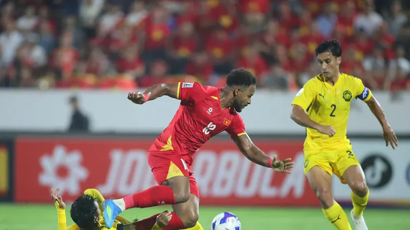 Xuân Son tỏa sáng trong chiến thắng 3-1 của đội tuyển Việt Nam trước Malaysia. Ảnh: MINH HOÀNG