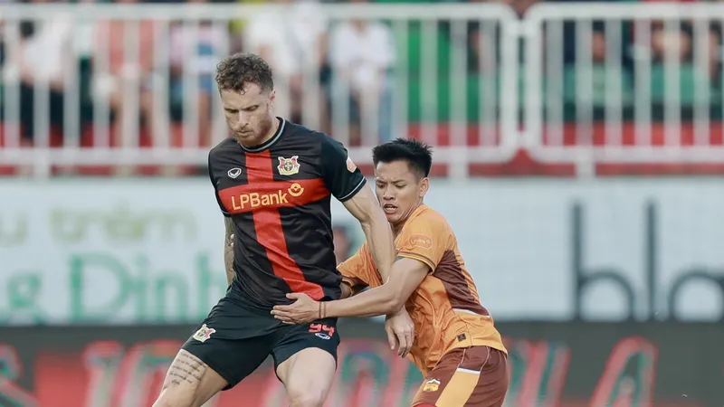 Geovanne, tác giả bàn gỡ hòa 1-1 cho Ninh Bình. Ảnh: MINH TRẦN