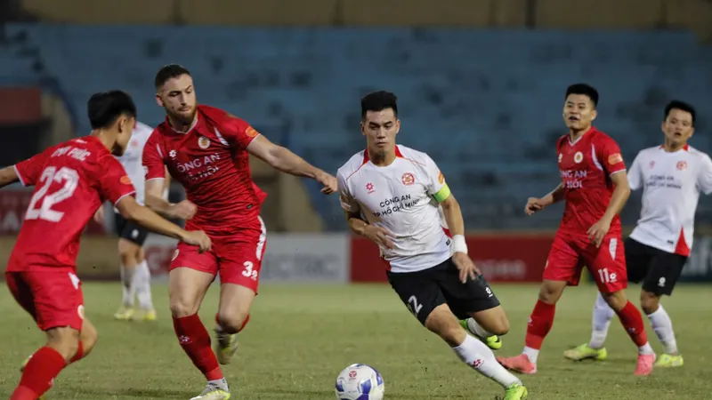 Tiến Linh liệu sẽ "giải hạn" khi về thi đấu trên mặt sân Bình Dương quen thuộc?