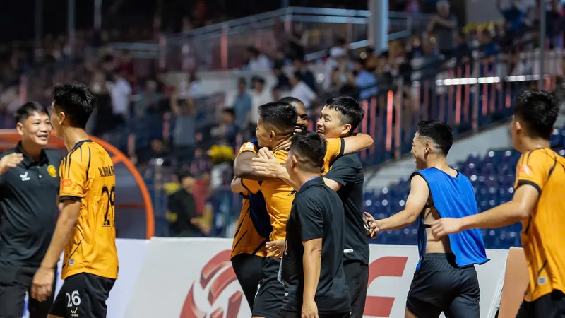 Thanh Hóa có chiến thắng quan trọng để tạm xa khu vực cuối bảng.