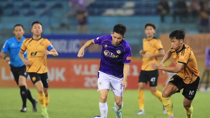 Hà Nội FC thắng Thanh Hóa 2-1 ở trận lượt đi.