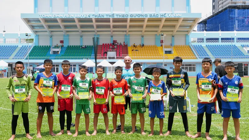 Buổi tuyển sinh đợt này được tổ chức tại TPHCM và Hà Nội với tổng số khoảng 3.200 cầu thủ nhí, trong đó có gần 2.000 thí sinh tại TPHCM. Ảnh: ĐÔNG HUYỀN