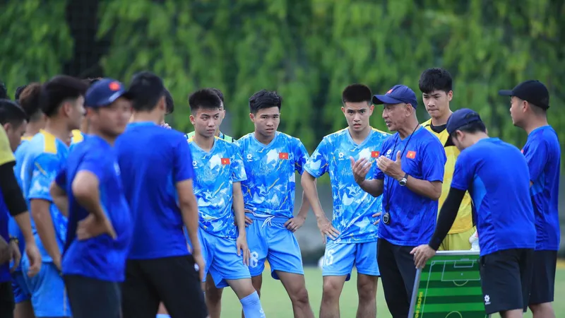 Thầy trò đội tuyển U19 Việt Nam chuẩn bị cho hai giải đấu quan trọng sắp đến là giải U19 Đông Nam Á 2026 và vòng loại U20 châu Á 2027.