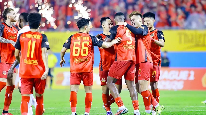 Ninh Bình trở lại top 3 sau khi giành trọn 3 điểm trên sân Thanh Hóa. Ảnh: NBFC