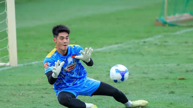 Thũ môn trẻ Trần Trung Kiên. Ảnh: VFF