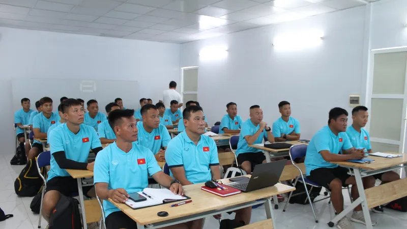 Có 24 học viên tham dự khóa học lần này.
