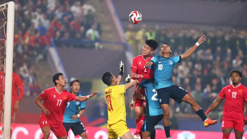 Đội tuyển Việt Nam đã vượt qua Singapore ở bán kết ASEAN Cup 2024 khi thắng cả hai trận với tỷ số 3-1 và 2-0. Ảnh: VFF