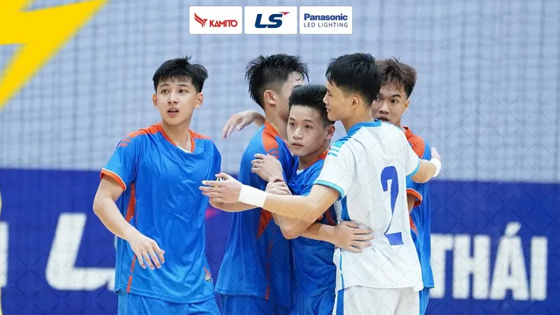 Các cầu thủ U20 Thái Sơn Nam TPHCM giành trận thắng thứ hai liên tiếp (Ảnh: TSNFC)