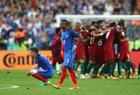 Pháp thua vì... không có Ronaldo?!