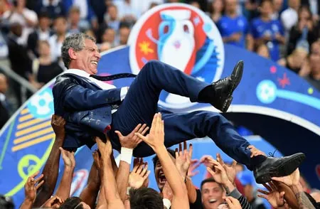 Chiến công thuộc về Fernando Santos