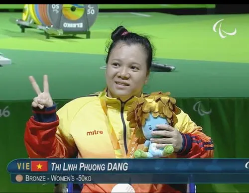 Lịch sử tiếp tục gọi tên lực sĩ Đặng Thị Linh Phượng