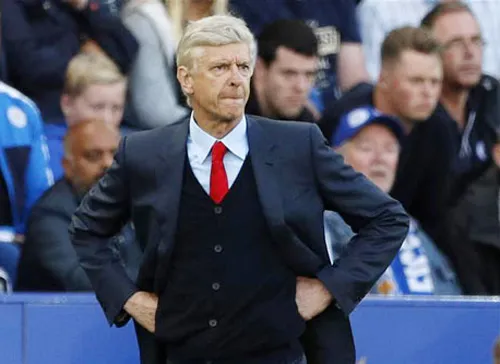 Ở Arsenal, không chỉ mình Wenger có lỗi