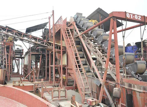 Không để xảy ra tình trạng lợi dụng nạo vét khai thác cát trái phép
