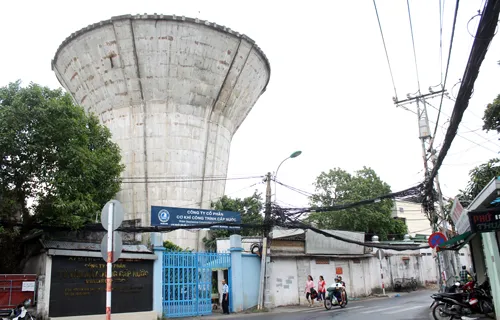 Tháo dỡ các thủy đài không còn sử dụng