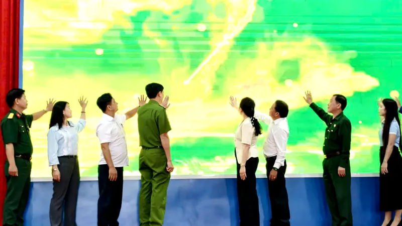 Phát động phong trào “Chung tay trồng cây – Kiến tạo không gian – Vì một Bình Hòa xanh” 