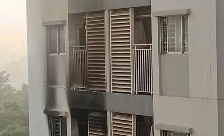 Vụ cháy căn hộ chung cư tại TPHCM: Hai mẹ con tử vong 