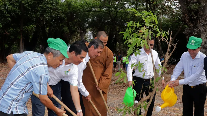 Phường Vũng Tàu: Phát động “Tết trồng cây đời đời nhớ ơn Bác Hồ” năm 2026