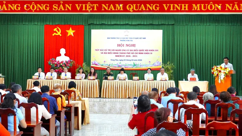 Hội nghị tiếp xúc cử tri phường Vũng Tàu với sự tham dự của hơn 200 cử tri