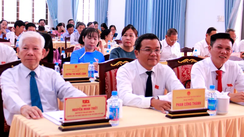 Nguyên Chủ tịch nước Nguyễn Minh Triết dự kỳ họp thứ I HĐND phường Phú An nhiệm kỳ 2026-2031
