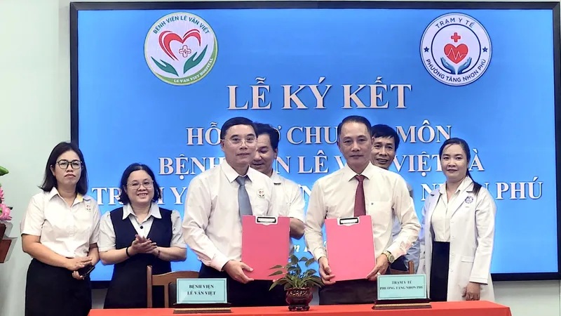 Bệnh viện Lê Văn Việt hỗ trợ toàn diện Trạm Y tế phường Tăng Nhơn Phú