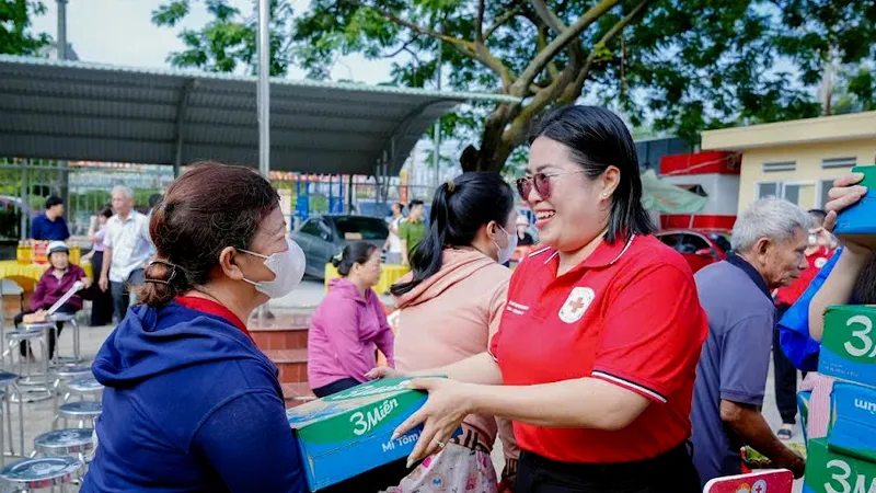 Nghĩa tình phiên chợ “0 đồng”