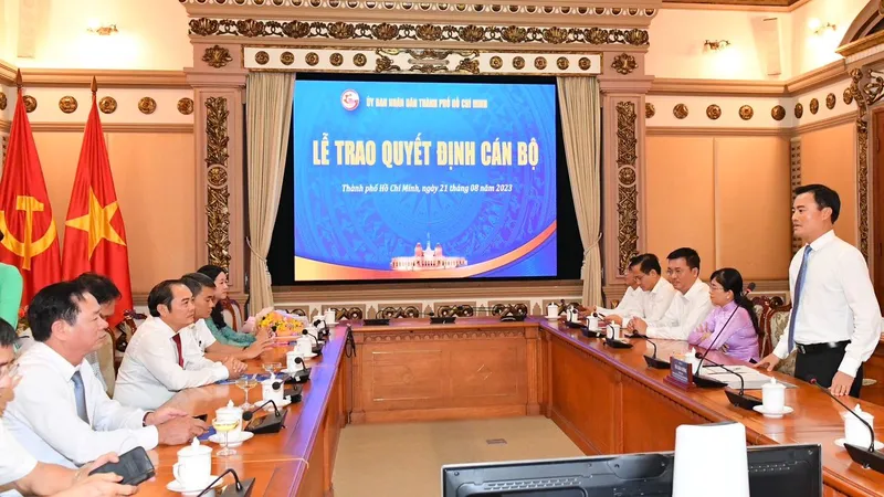  Hóc Môn và Bình Chánh có thêm Phó Chủ tịch UBND huyện