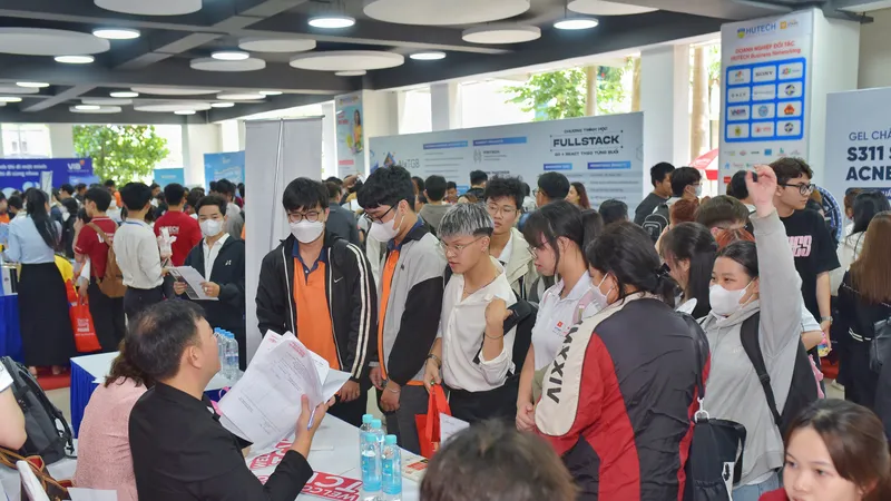 Gần 1.900 vị trí việc làm dành cho sinh viên HUTECH