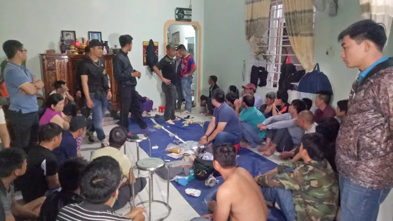 Bắt sòng xóc đĩa “khủng” ở Đắk Lắk