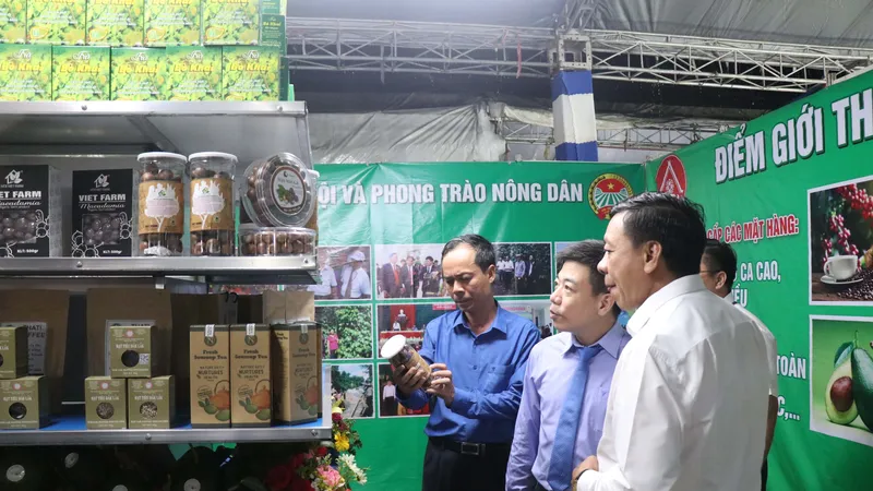 Khai mạc Festival “Sản phẩm vật tư nông nghiệp và thương mại toàn quốc năm 2020” 
