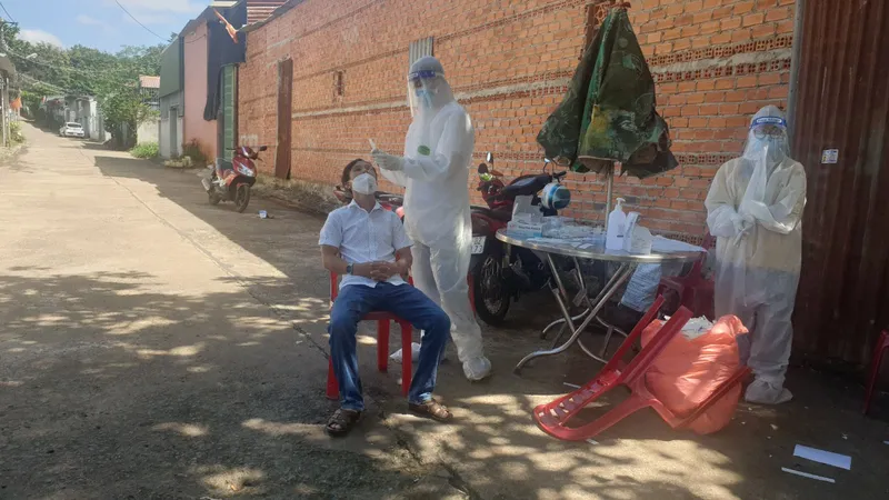 TP Buôn Ma Thuột sẽ test nhanh cho người dân để bóc tách F0 ra khỏi cộng đồng