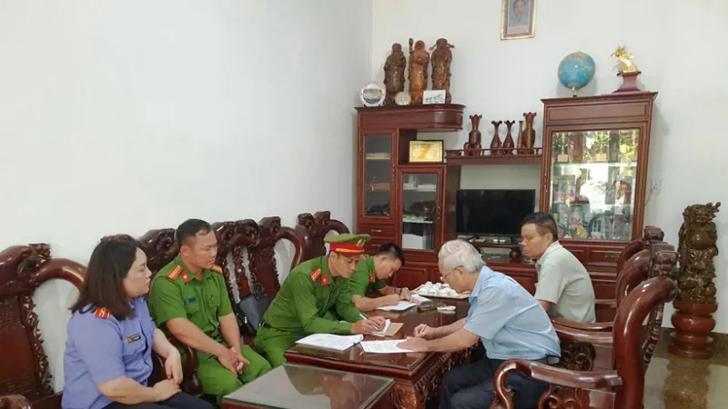 Khởi tố nguyên Hiệu trưởng và Kế toán Trường Cao đẳng Sư phạm Đắk Lắk