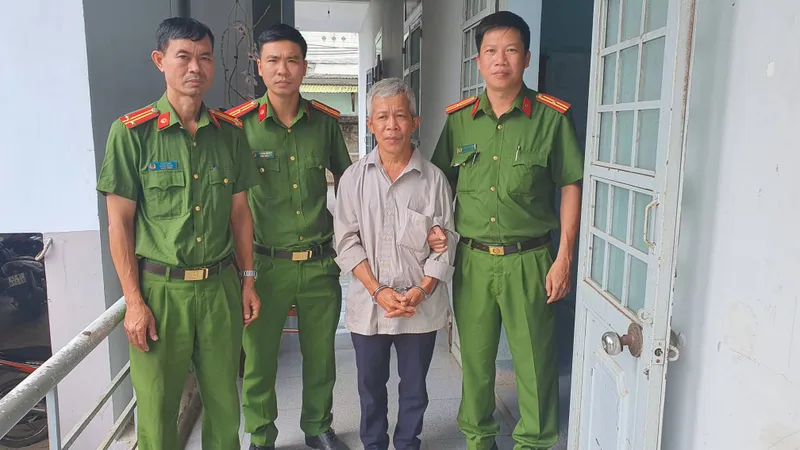 Bắt đối tượng đổ thuốc trừ sâu xuống giếng đầu độc vợ cũ