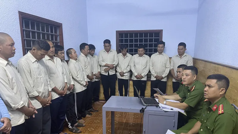 Khởi tố 14 đối tượng trong đường dây cá độ bóng đá 80 tỷ đồng