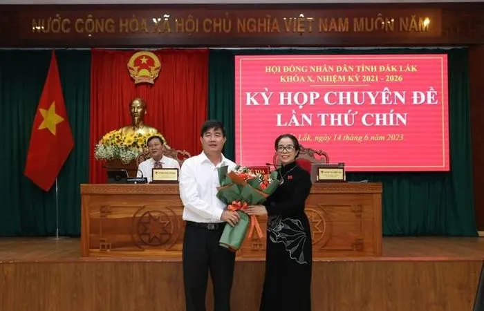Đắk Lắk có tân Phó Chủ tịch UBND tỉnh 