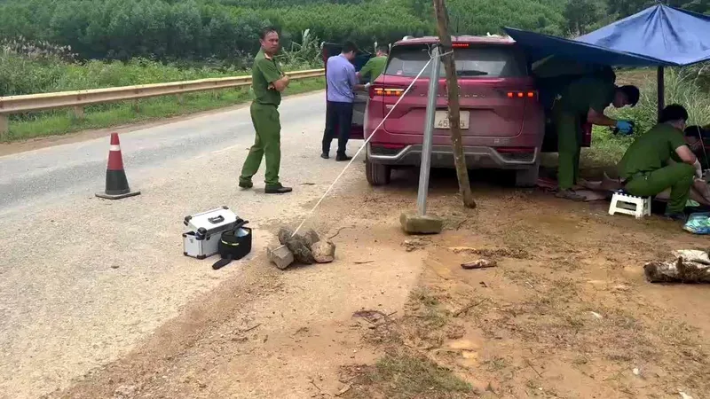 Vụ ô tô con đâm vào lan can làm 2 người chết: Tài xế dương tính với chất ma túy