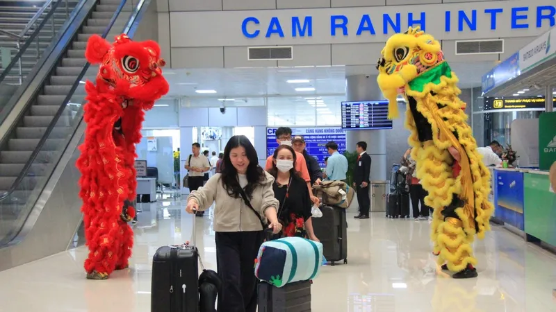 Sân bay Cam Ranh lọt vào top 5 sân bay xuất sắc trong tiếp thị phát triển đường bay do Routes Asia 2024 bình chọn tại Malaysia