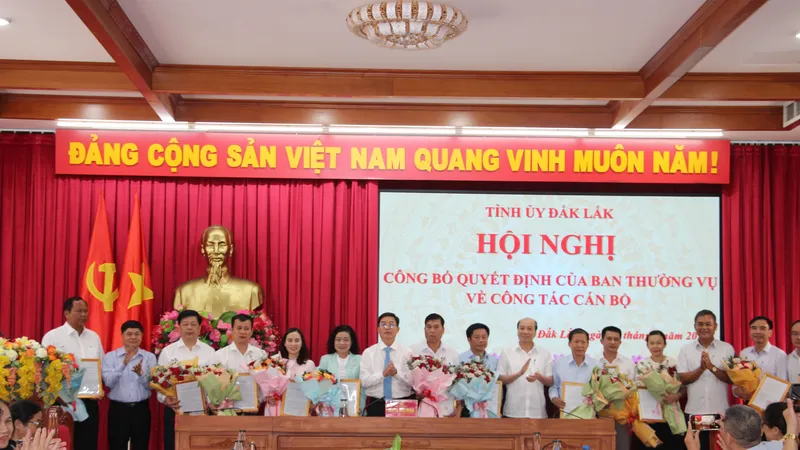 Đắk Lắk: Luân chuyển, điều động nhiều cán bộ chủ chốt