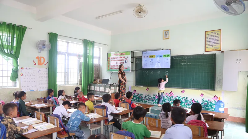 Nhiều địa phương tại tỉnh Đắk Lắk đang xem xét truy thu lại tiền phụ cấp ưu đãi của nhiều giáo viên do chi sai