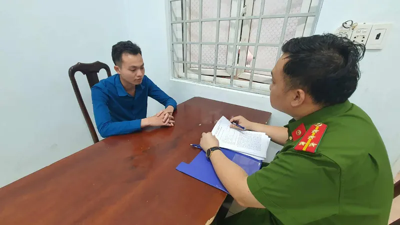 Bắt đối tượng dùng clip nhạy cảm tống tiền phụ nữ