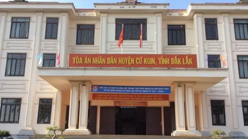 Bắt tạm giam cựu thẩm phán TAND về hành vi nhận hối lộ