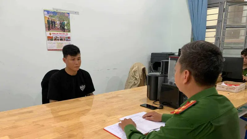 Bắt “siêu trộm” gây 20 vụ trong 2 tháng