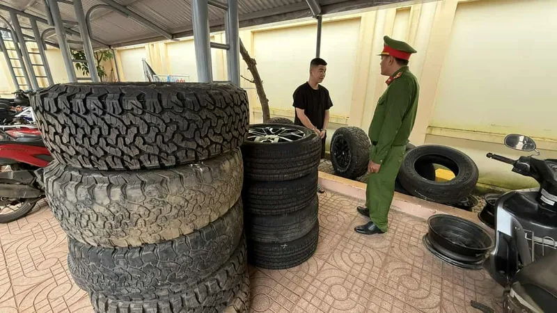 Đắk Lắk: Bắt đối tượng trộm cắp lốp ô tô liên tỉnh