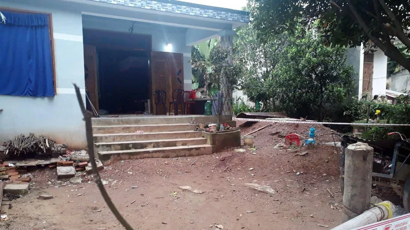 Bị đâm chết khi mang súng đi “nói chuyện”
