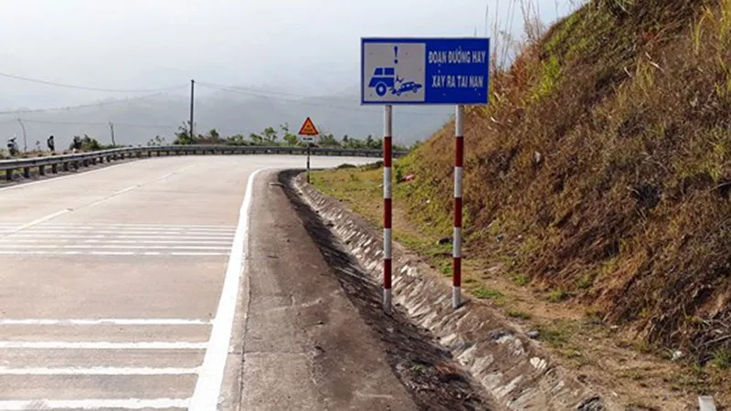Đoạn đường thường xảy ra tai nạn trên đèo Lò Xo