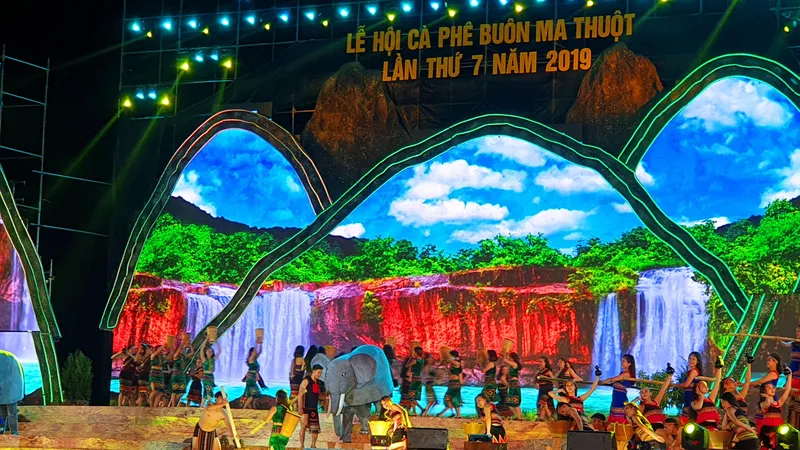 Phó Thủ tướng Thường trực Trương Hòa Bình: Khuyến khích phát triển cà phê đặc sản Việt Nam