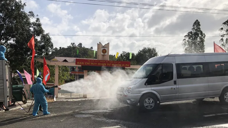 Nhậu say, đăng thông tin tài xế mắc Covid-19, một người bị phạt 10 triệu đồng
